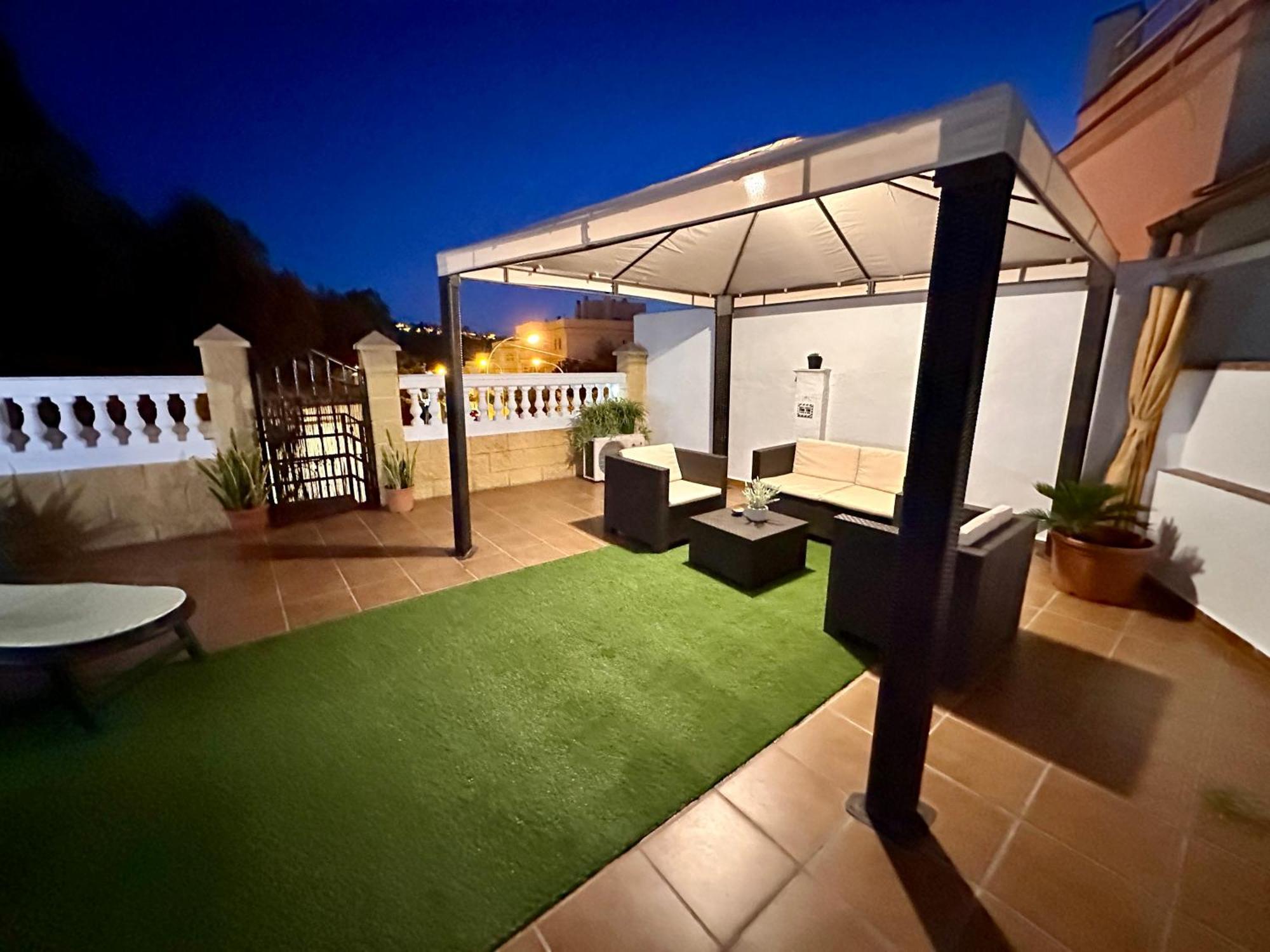 Villa The House In Toquero Solarium Views To The Alcazaba Málaga Exterior foto